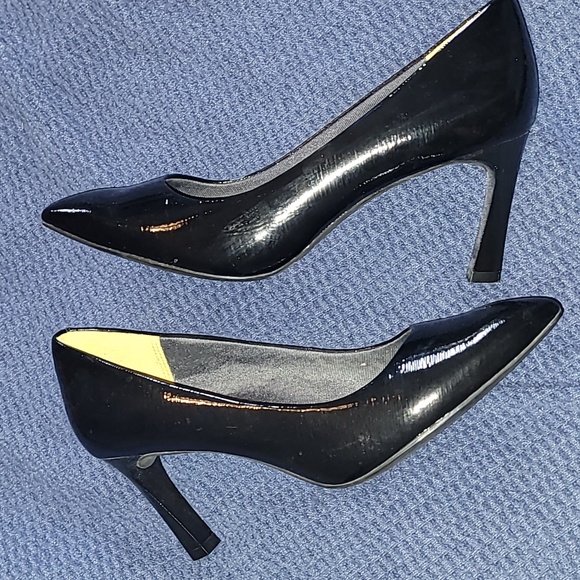 Rockport Total Motion Sheehan Heels - Picture 4 of 7